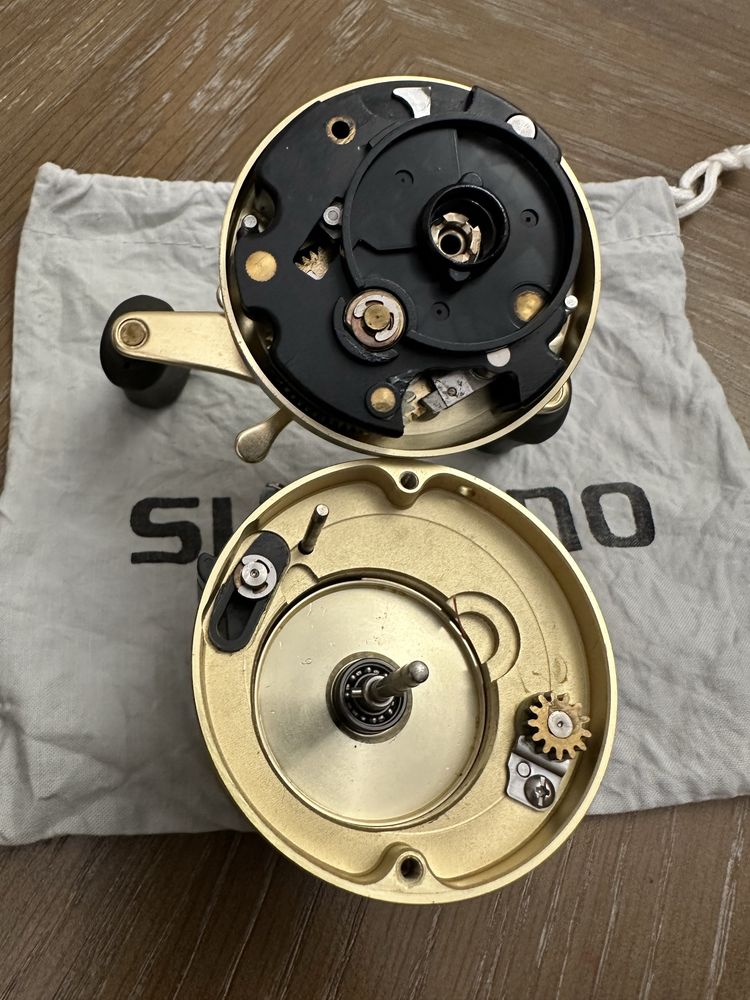 Катушка мультипликаторная Shimano Calcutta 201 B