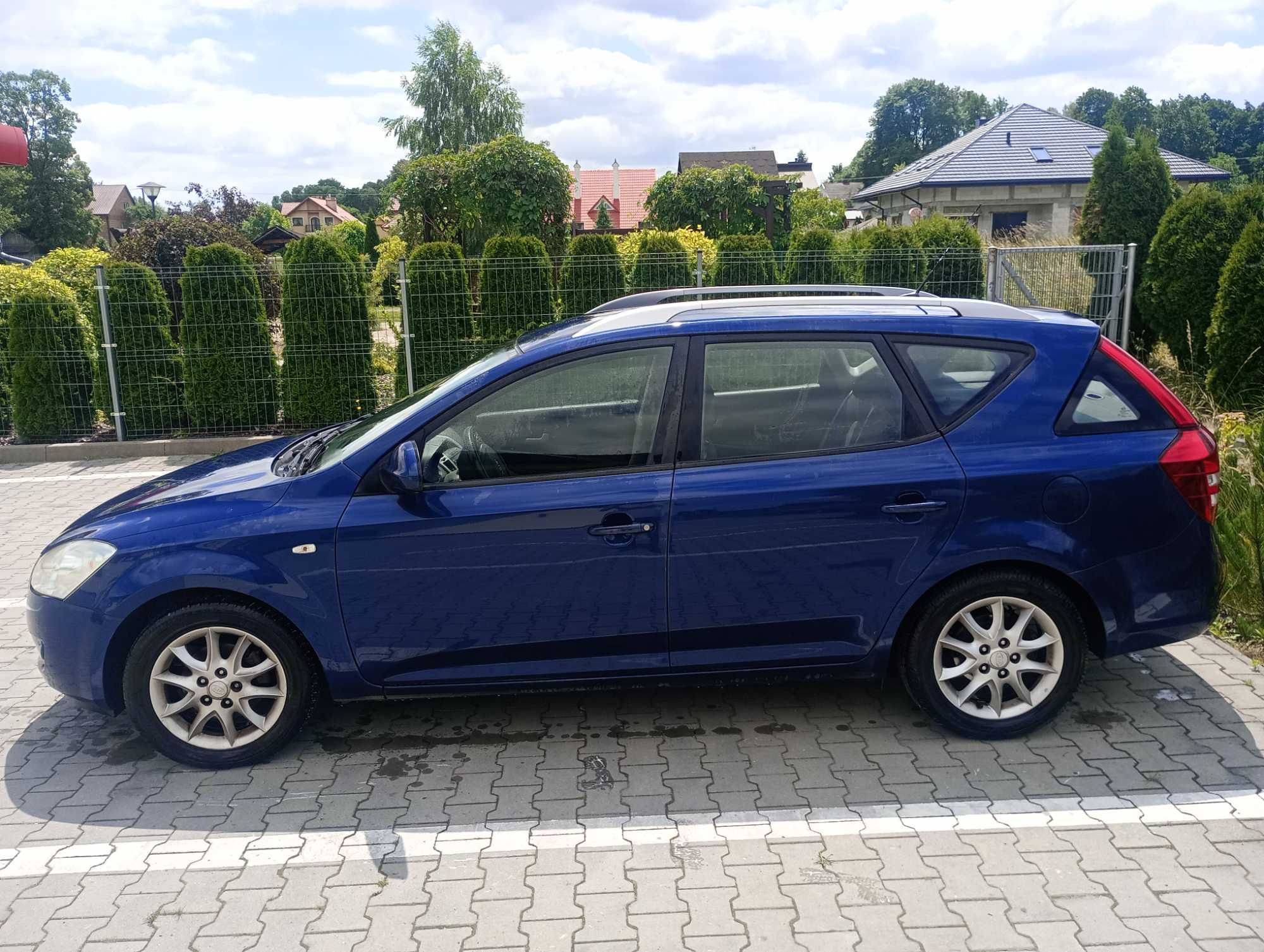 Kia cee'd 2008 rok