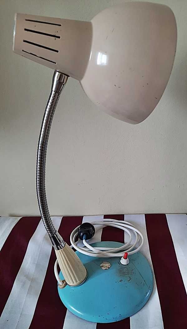 Lampa na biurko typ 1118 S.Z.M Nr. 2 P T W-wa - nr.2 -z PRL