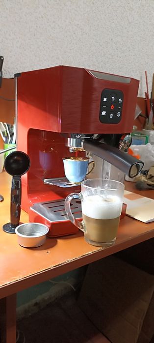 Кавоварка Klarstein (капучинатор)з Германії.