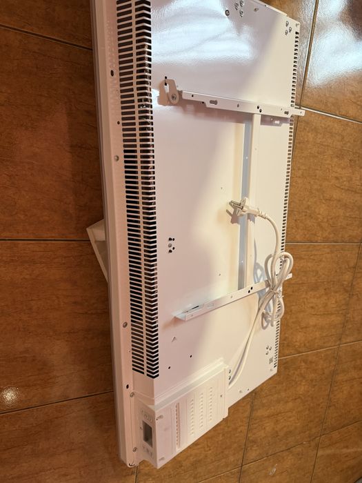 Nowy grzejnik elektryczny Binda 2000W biały - oryginalnie zapakowany