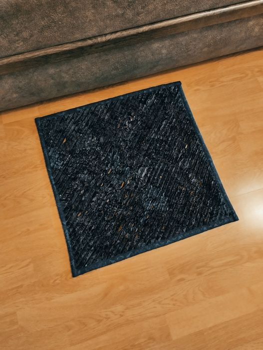 Коврик ручной работы