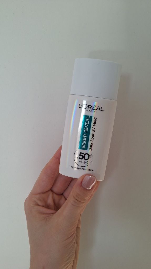 krem SPF 50 LOREAL Bright Reveal na przebarwienia