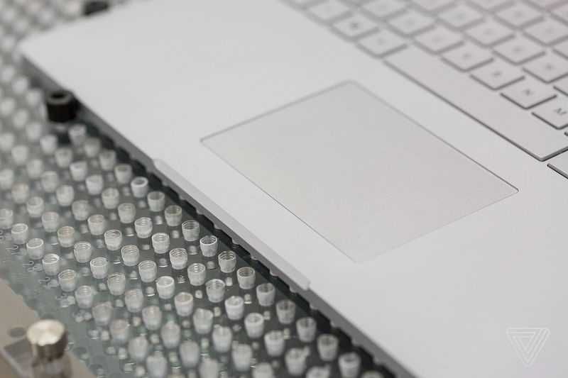 Ноутбук Планшет Microsoft Surface Book 2 15 i7 NVIDIA GTX 1060 Windows