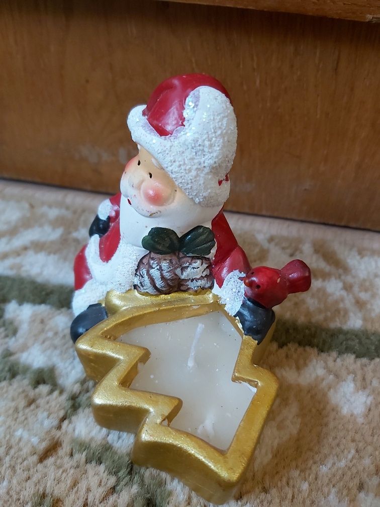 Продам новую свечку - статуэтку дед Мороз