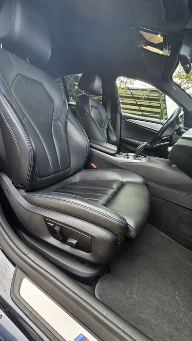 BMW  530 e pak M