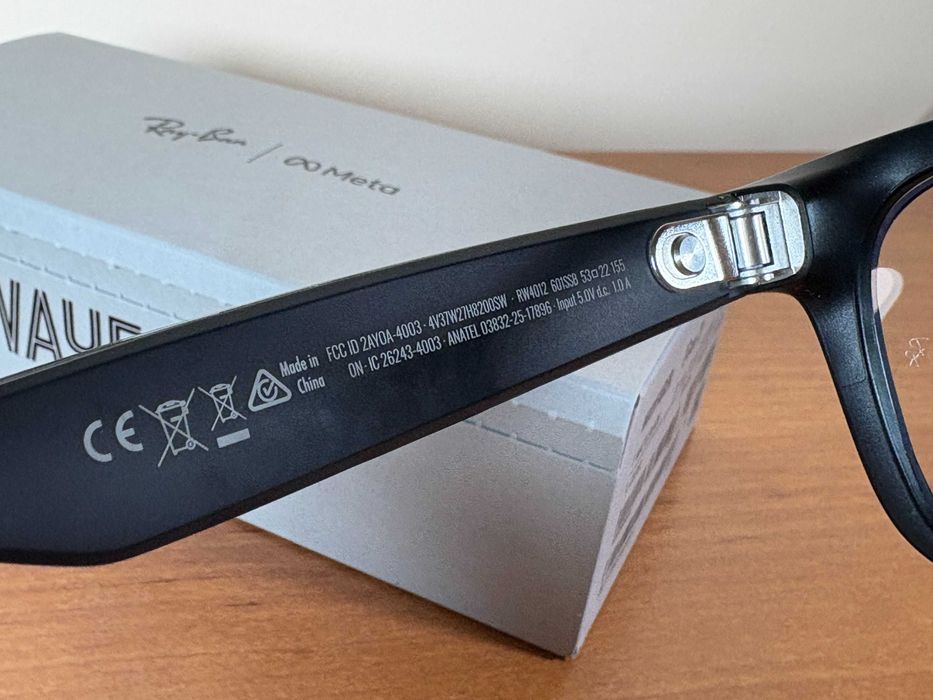 Смарт окуляри RayBan Meta GEN2 Wayfarer Matte Black M, L прозорі