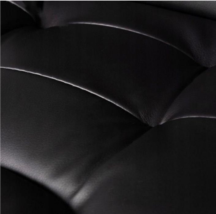 Гарантія рік Нові офісні компʼютерні крісла Aligator T17 чорне біле