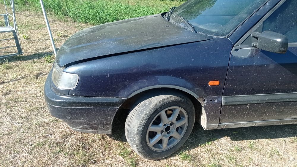 продам двері на Passat b4 універсал