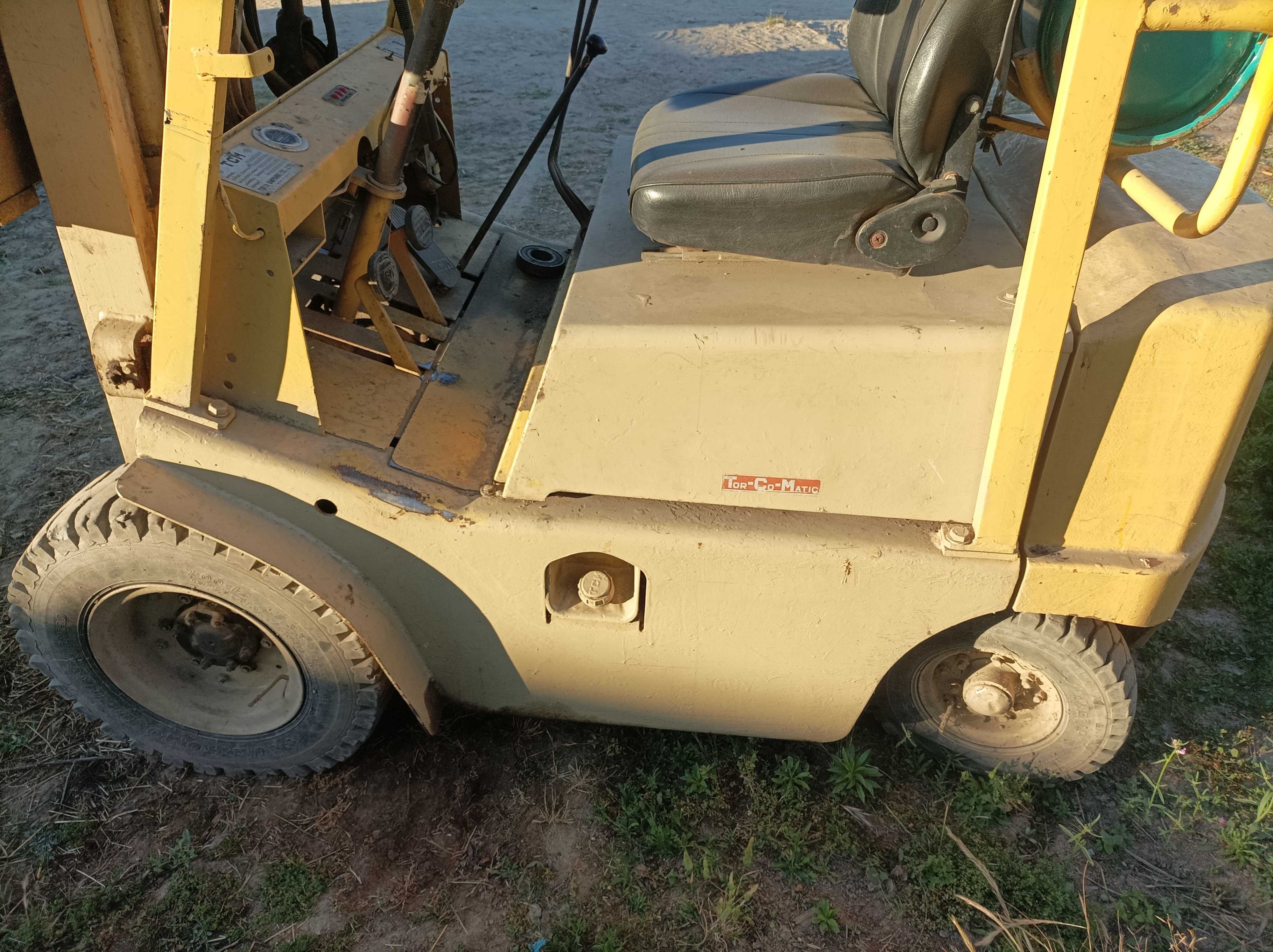 Empilhador TCM 1500 kg