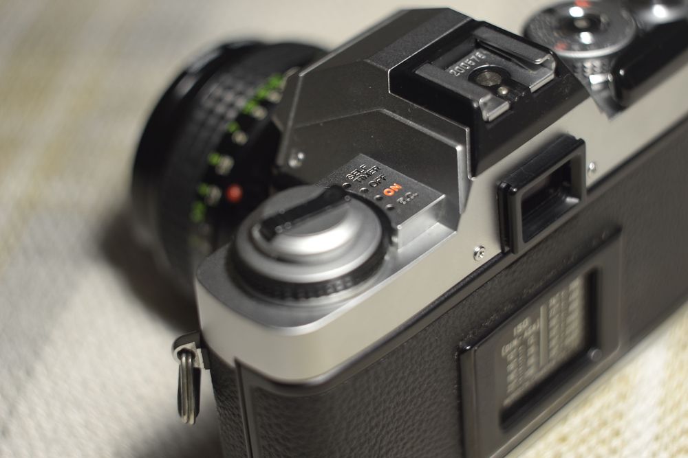 Minolta XG-1 плівковий фотоапарат з об’єктивом