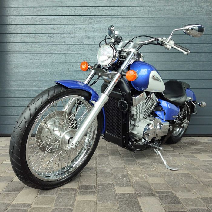 Продам мотоцикл Honda Shadow 400 Custom (0217)