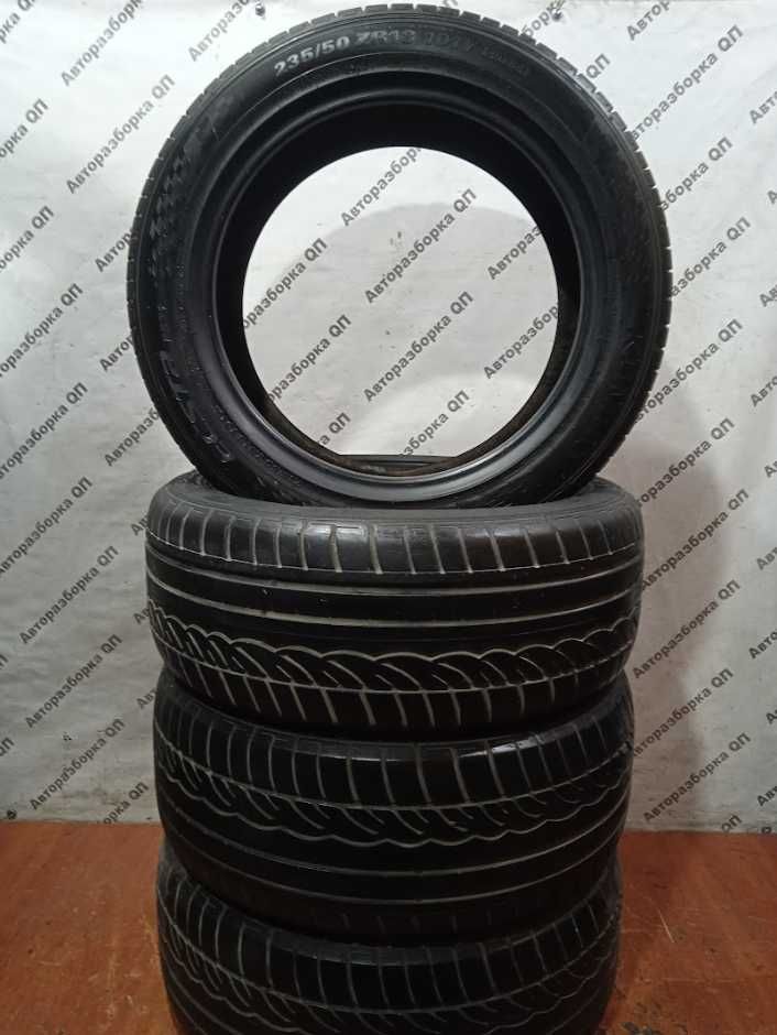 Шины (резина) 235 50 18 лето Dunlop Sport 3 шт.+ Kumho 1 шт., комплект