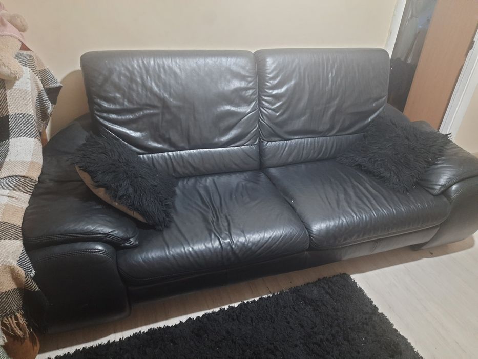 Диван кожанный самовывоз