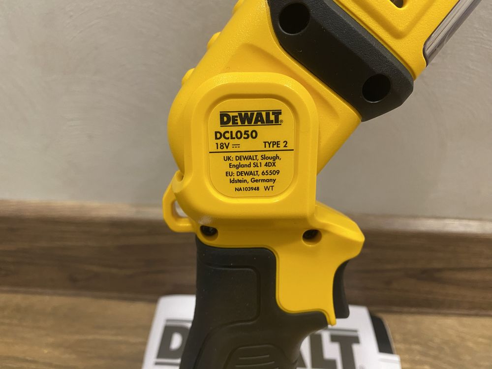 Ліхтар DeWalt DCL050