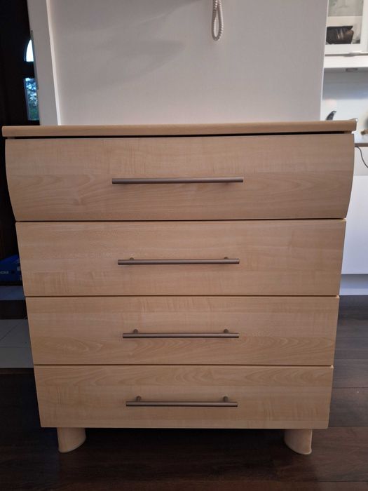 Komoda Black red White z szufladami