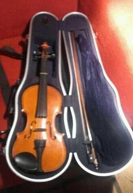 Violino V3 SC 1/2 Yamaha   // Caixa dura