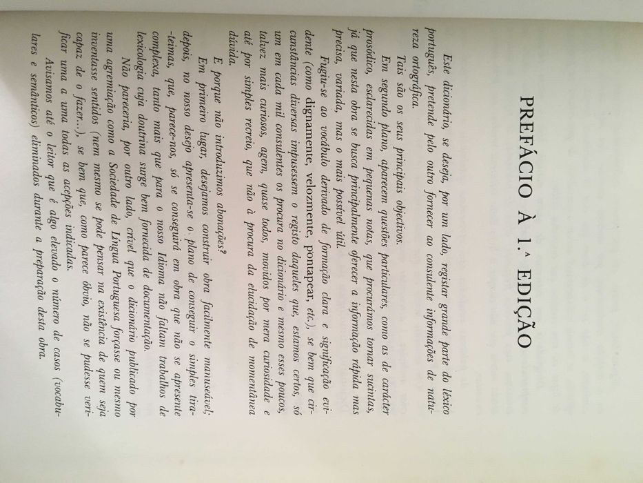 Grande Dicionário da Língua Portuguesa (12 volumes)