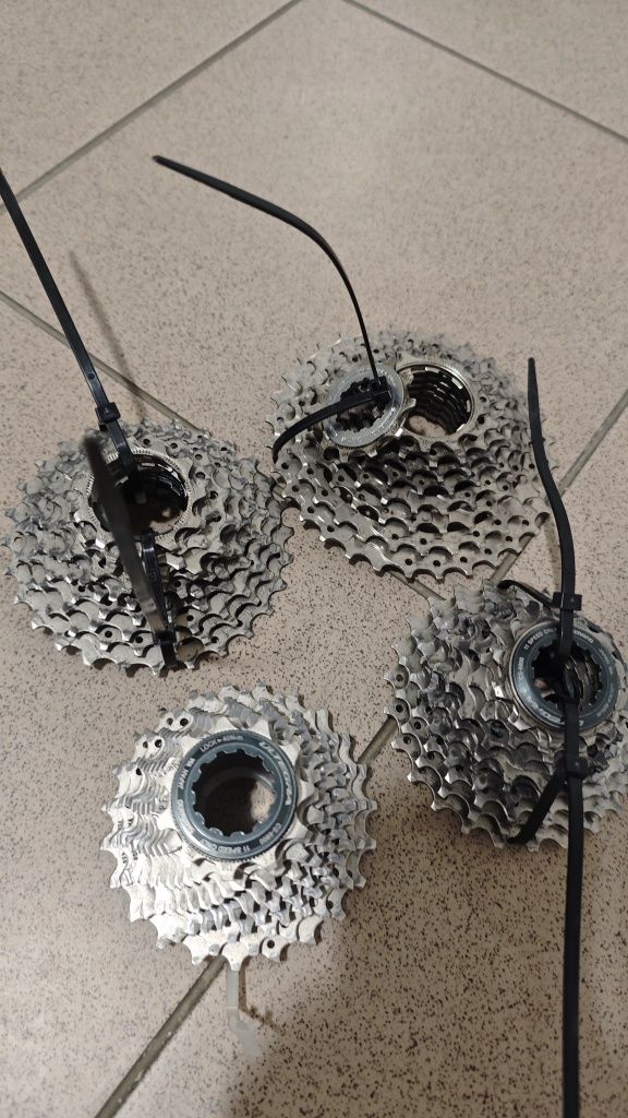 Kasety Shimano ultegra