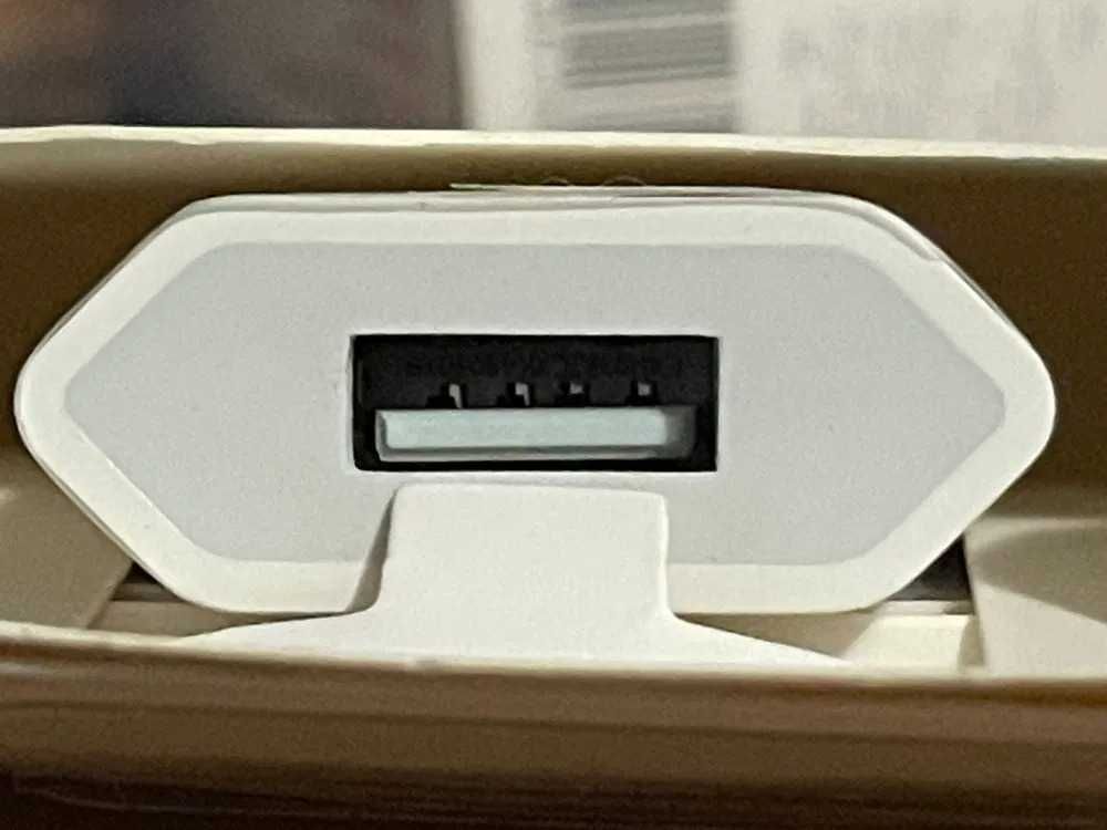 Оригинальный блок питания Apple на 5V