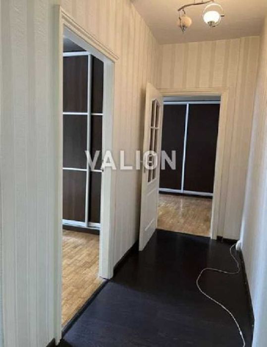 Продаж 2К квартири вул. В. Васильківська 51 м.Олімпійська, Центр