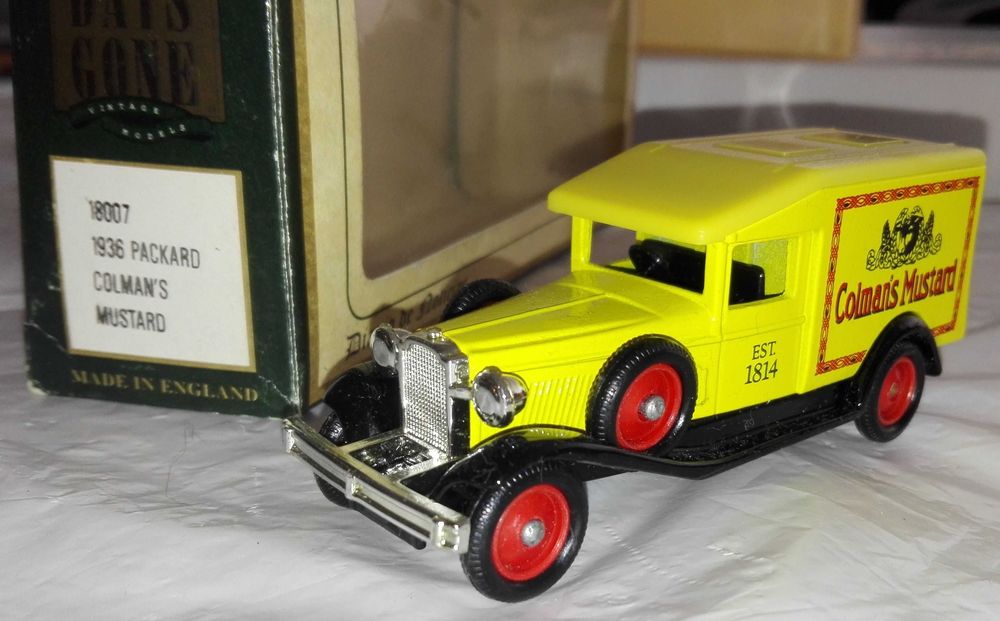Carros miniaturas Colecção DN (incompleta)