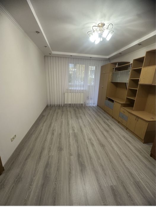 Продається затишна 1к кв., на Каскаді, вул. Симоненка