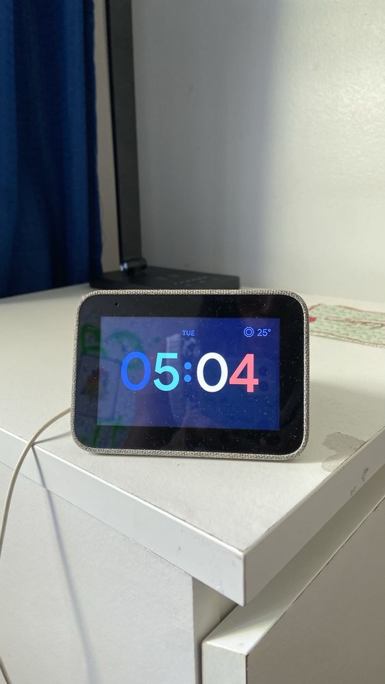 Lenovo Smart Clock com Google Assistant