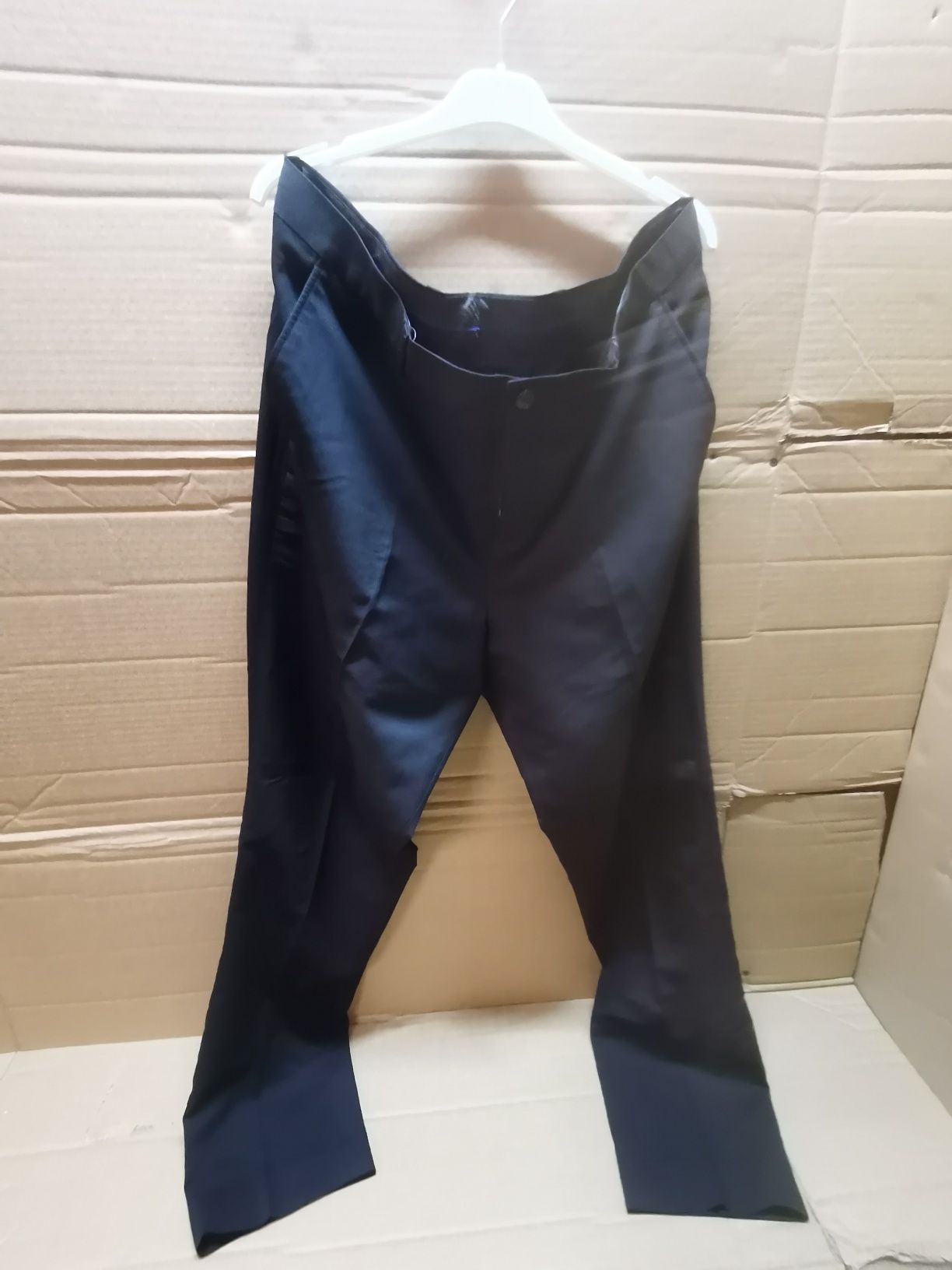 Jack&Jones garnitur męski czarny elegancka jednorzędowy rozmiar 56