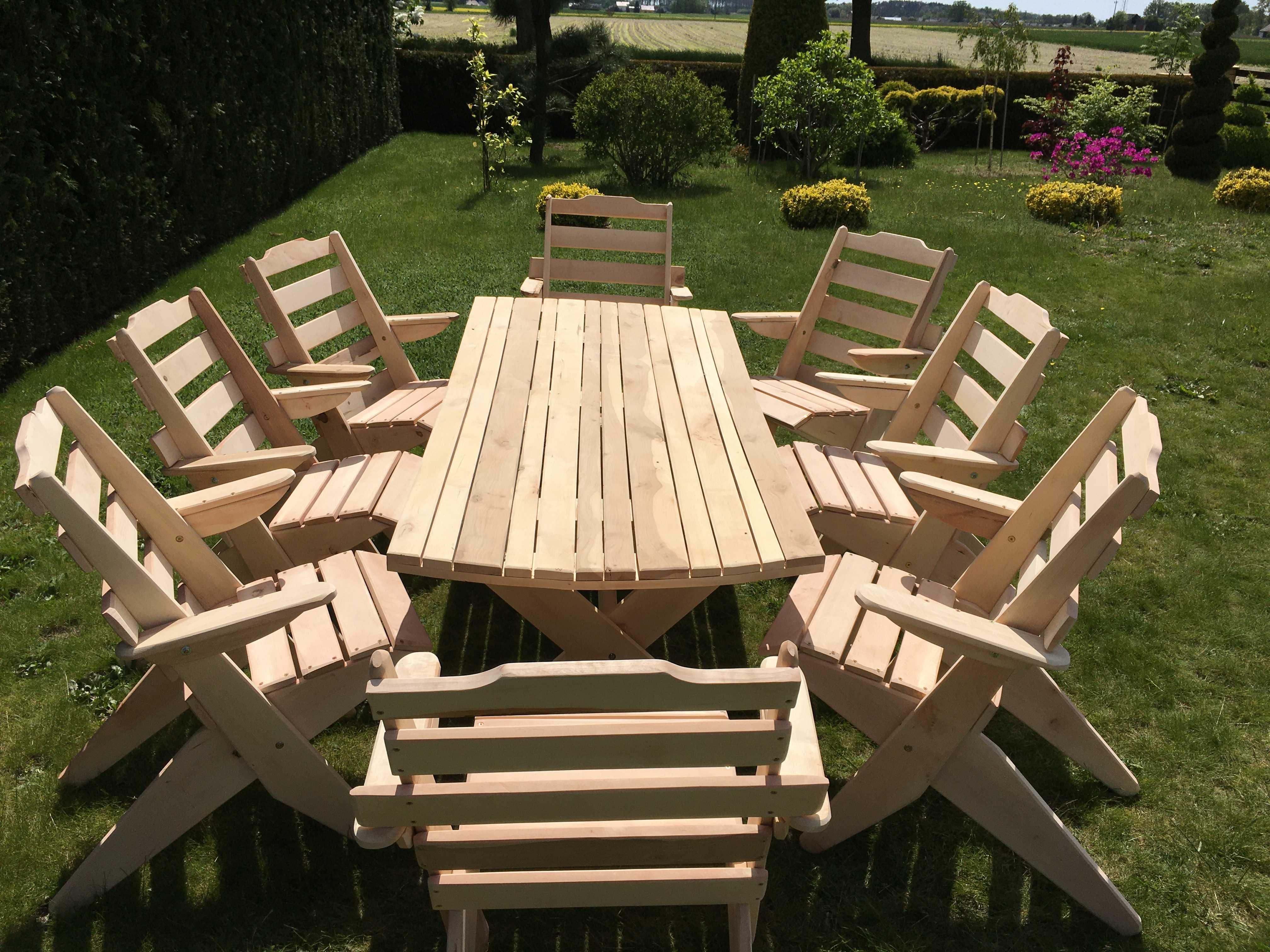 Składane meble do ogrodu - stół + 8 krzeseł