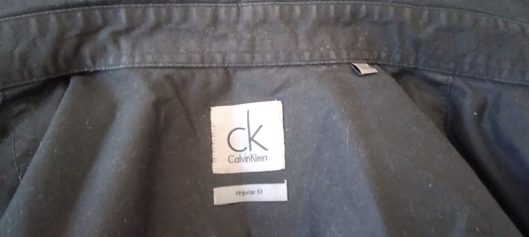 Camisa preta Calvin Klein Regular