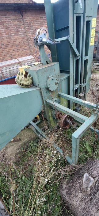 Rębak walcowy z przenośnikiem, Rębak ciągnikowy TYM-BUD RDW 180-4