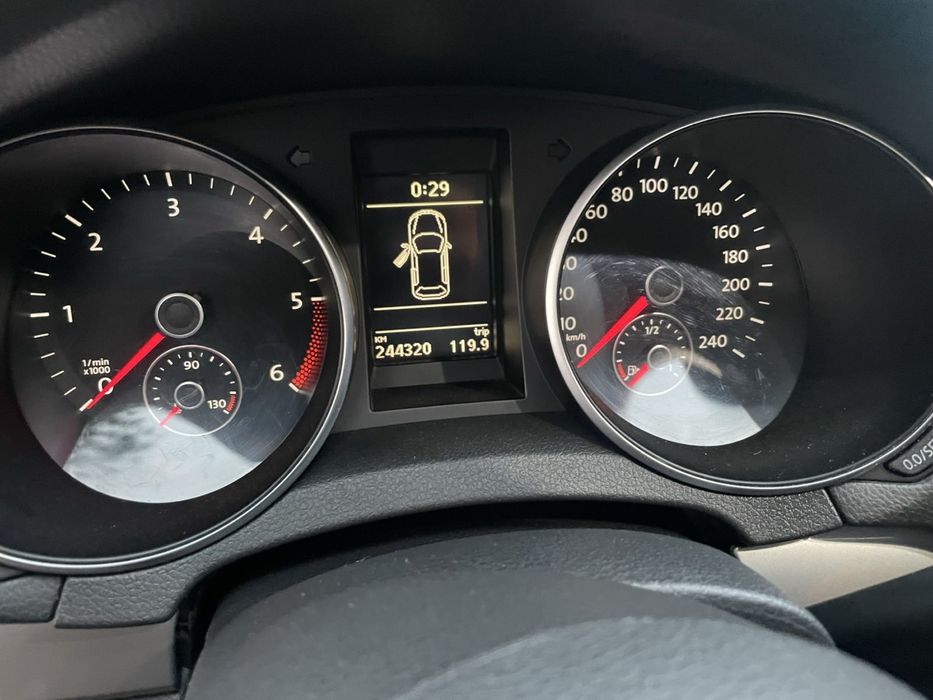 Volkswagen golf 6 1.6d кпп автомат 2012г читайте описали