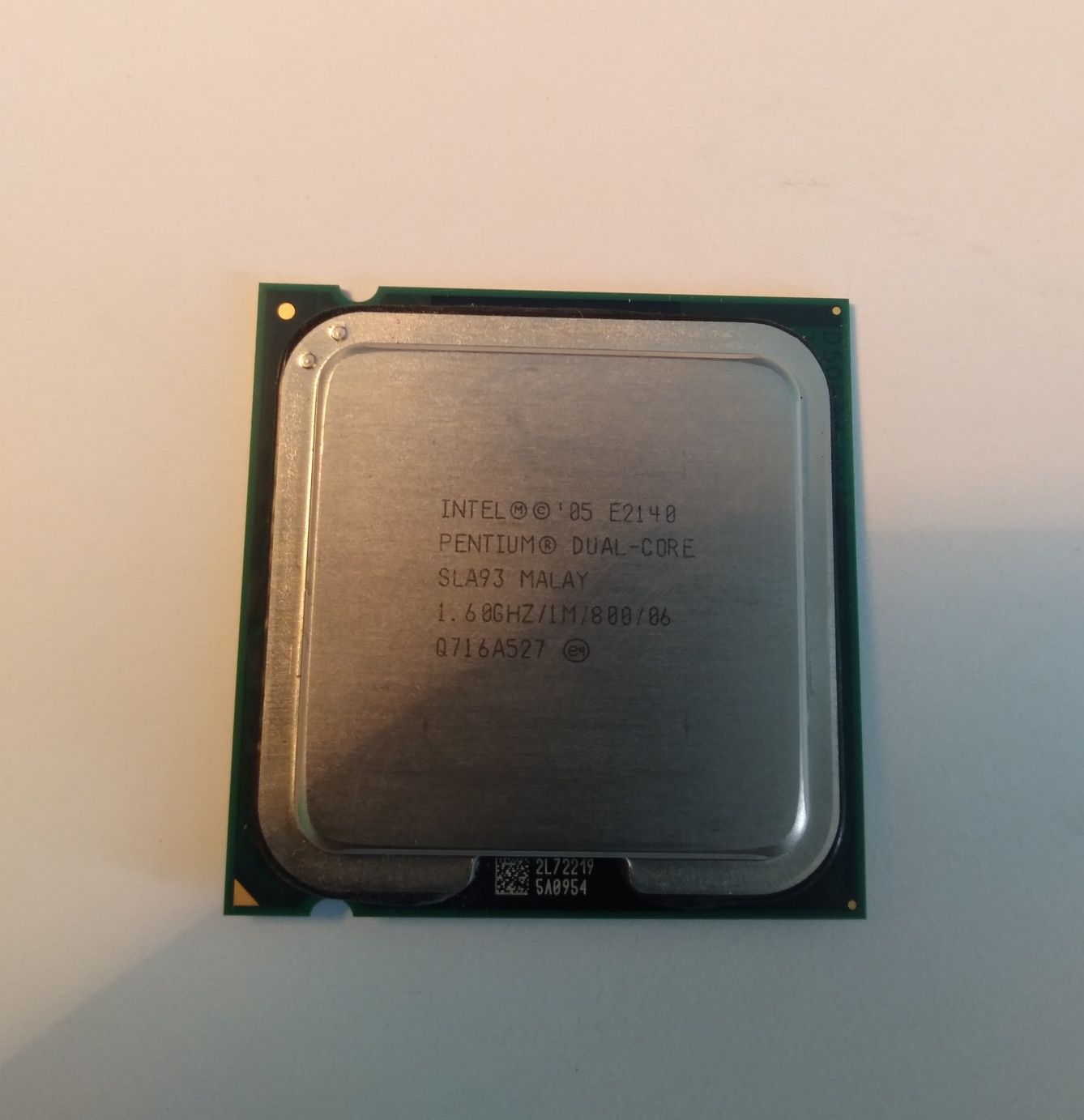 Процессоры 1.60 GHZ, 3.00 GHZ.