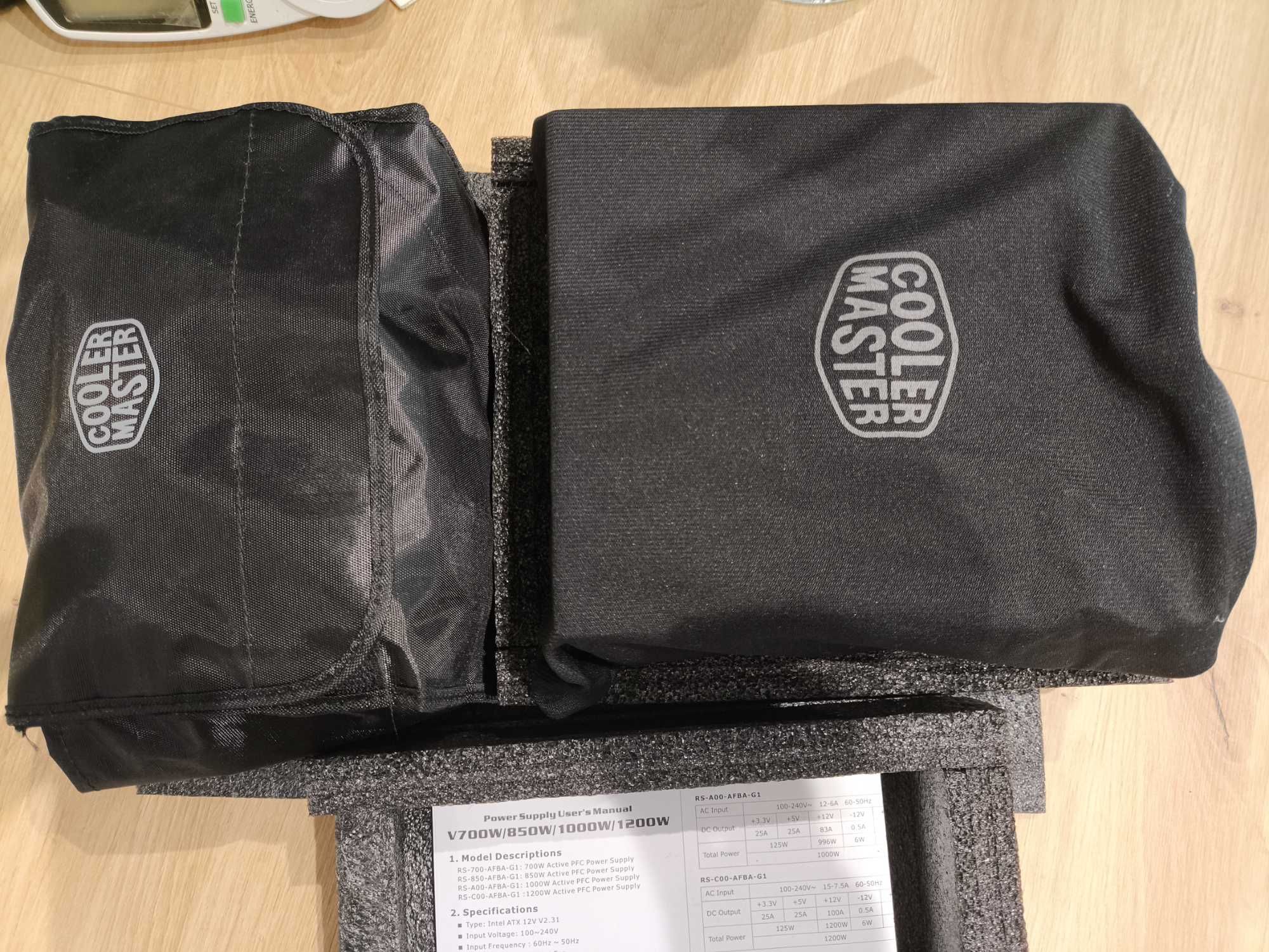 Zasilacz komputerowy Cooler Master V1000 o mocy 1000W