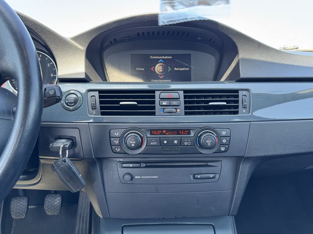 Bmw 3 e90 320i 150km 2006r