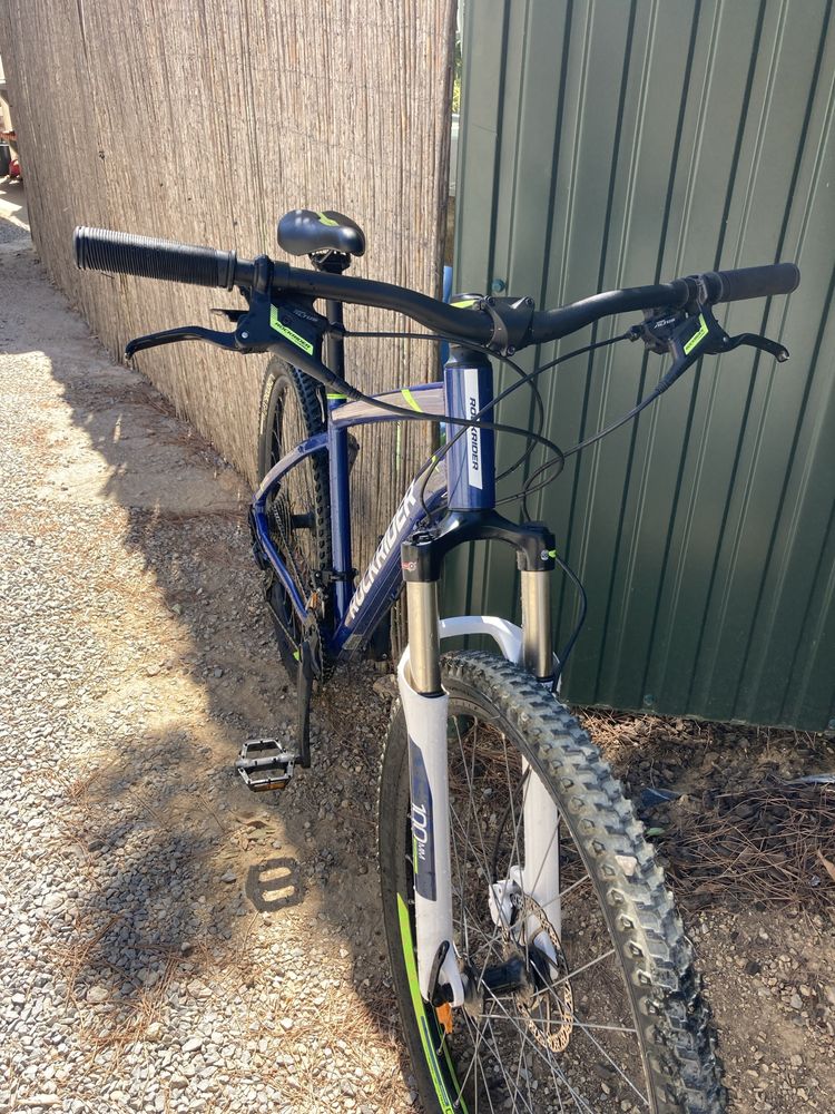 Bicicleta Rockrider ST540