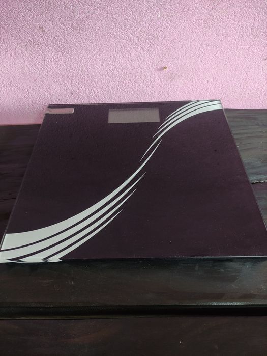 Waga łazienkowa elekroniczna