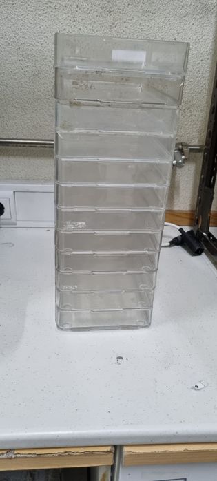Venda de 12 caixas acrílicas