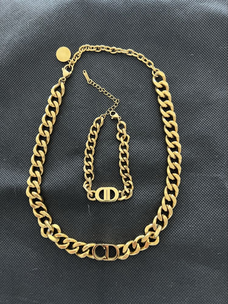 Conjunto colar + pulseira