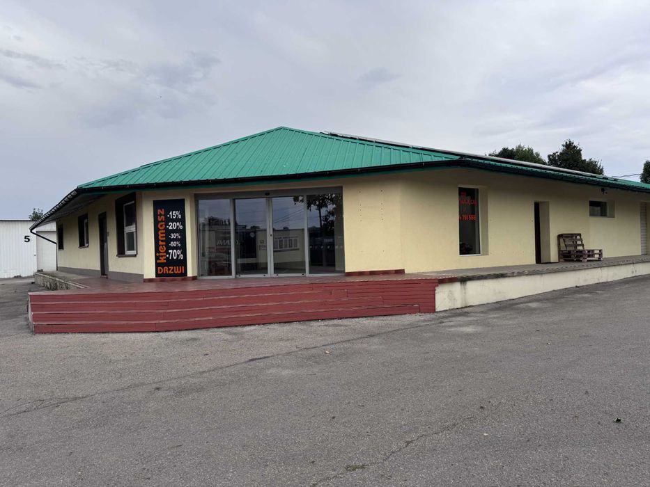 Lokal handlowo - biurowy do wynajęcia 300m2 z parkingiem