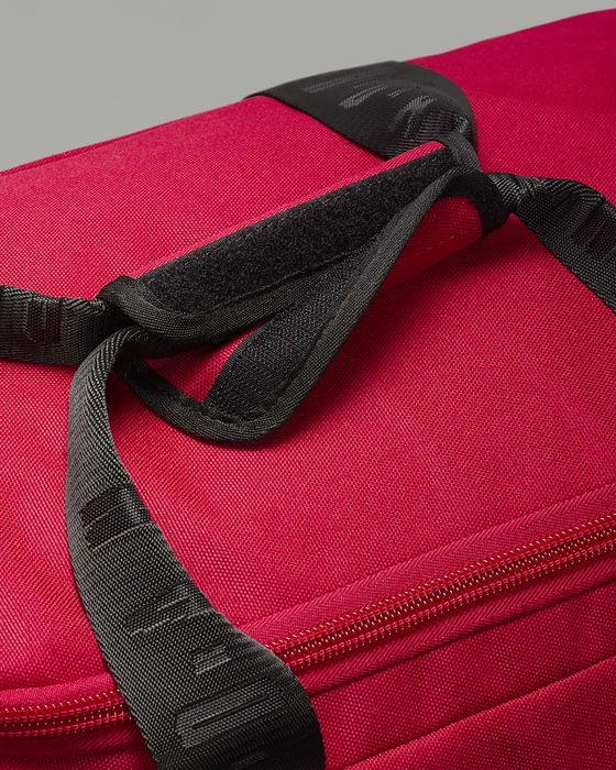 Крутая стильная сумка Nike Jordan,оригинал.