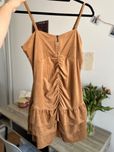 Brązowa beżowa zamszowa sukienka mini z falbankami vintage La Redoute