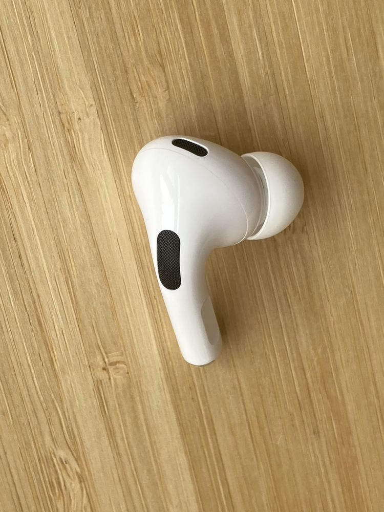 Новий навушник лівий / правий Apple AirPods Pro 2 правый левый наушник