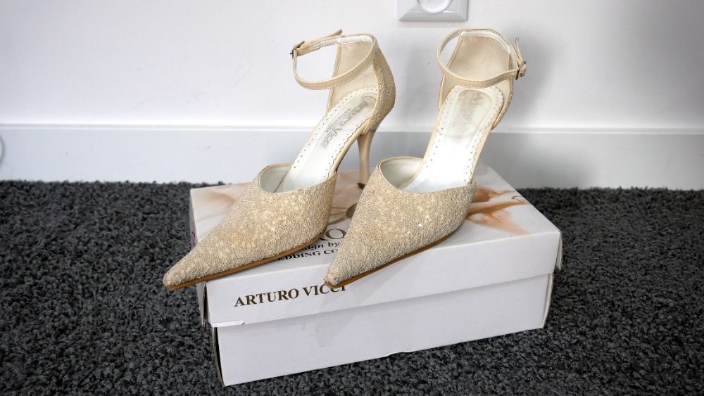 Buty Ślubne Arturo Vicci 37 Obcas 9cm Bardzo dobry stan