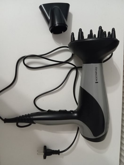Remington suszarka z dyfuzorem +końcówka