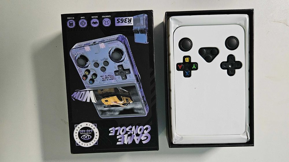R36S CONSOLA PORTÁTIL | +15.000 jogos retro | diversão sem limites!