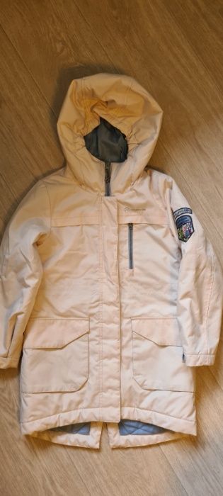 Демисезонная куртка (парка) Outventure на девочку, рост 128 см.