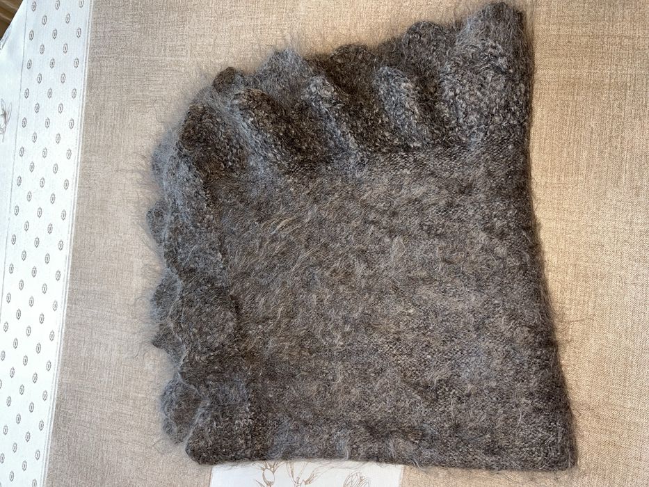 Chusta z wełny wielbłądziej