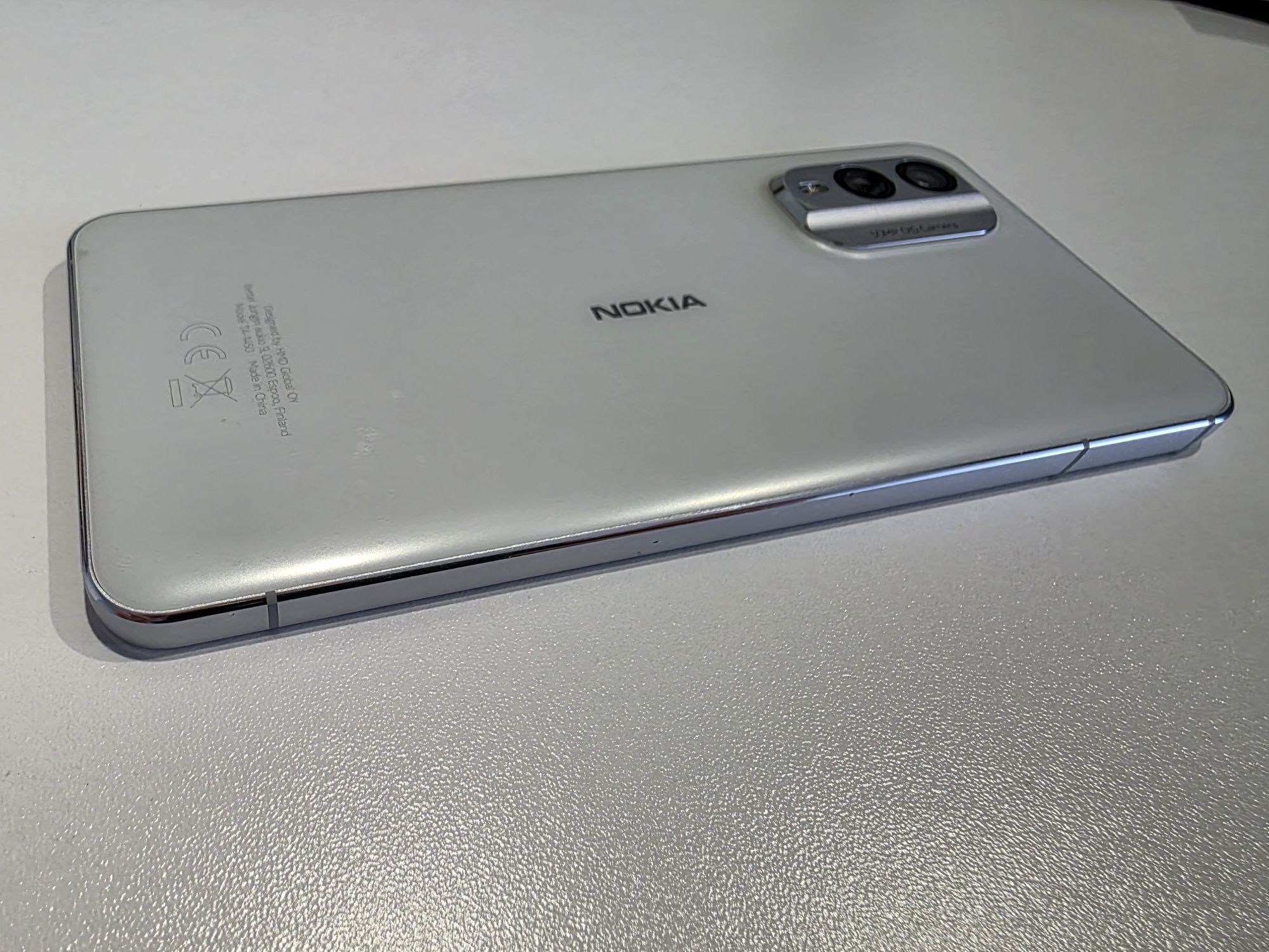 Nokia X30 5G 6GB / 128 GB biała Smartfon Android dual SIM TA-1450